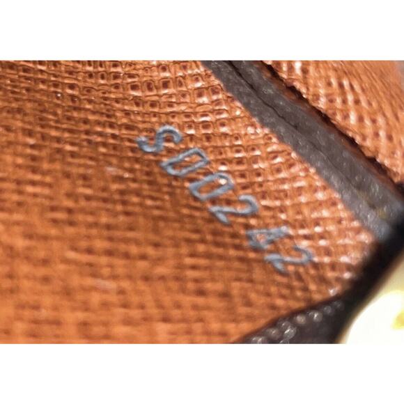 NEW LOUIS VUITTON Key Pouch Cles Monogram Coin Card Wallet - Picture 10 of 12